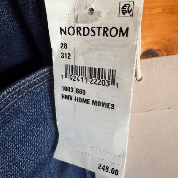 Mother Denim High Waisted Runaway - Home Movies Wash - Picture 7 of 8